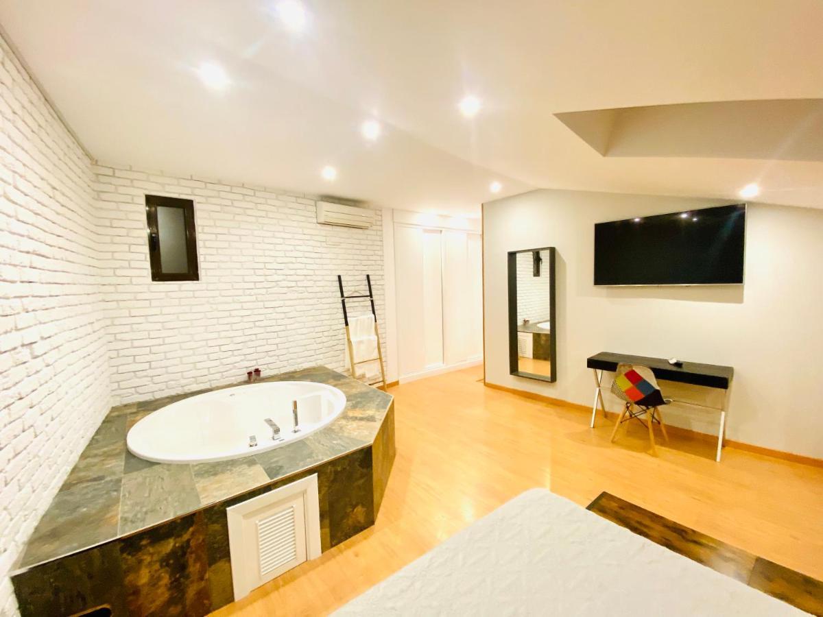 Suite Sorpresa Vut La Taberna Arenas de San Pedro Luaran gambar